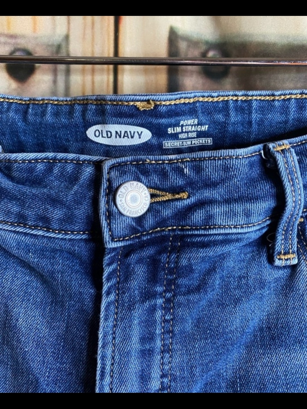 Old Navy Women's Power Skinny Straight Leg Jeans in Medium Blue Wash - Picture 2 of 7